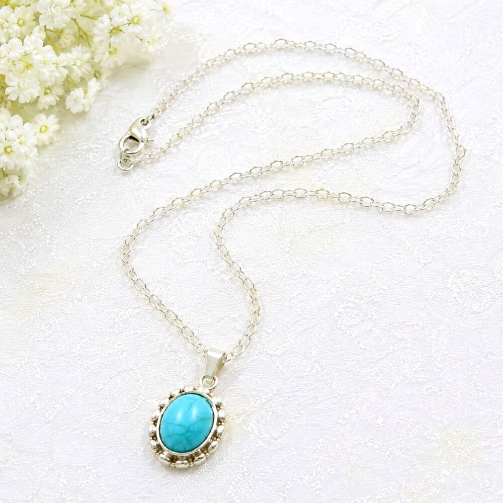Vintage Imitation Turquoise Pendant Necklace Howlite